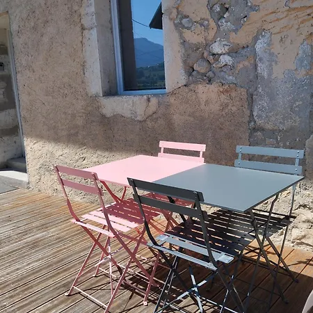 Apartamento Au Doux Refuge, Logement Eco-responsable La Biolle